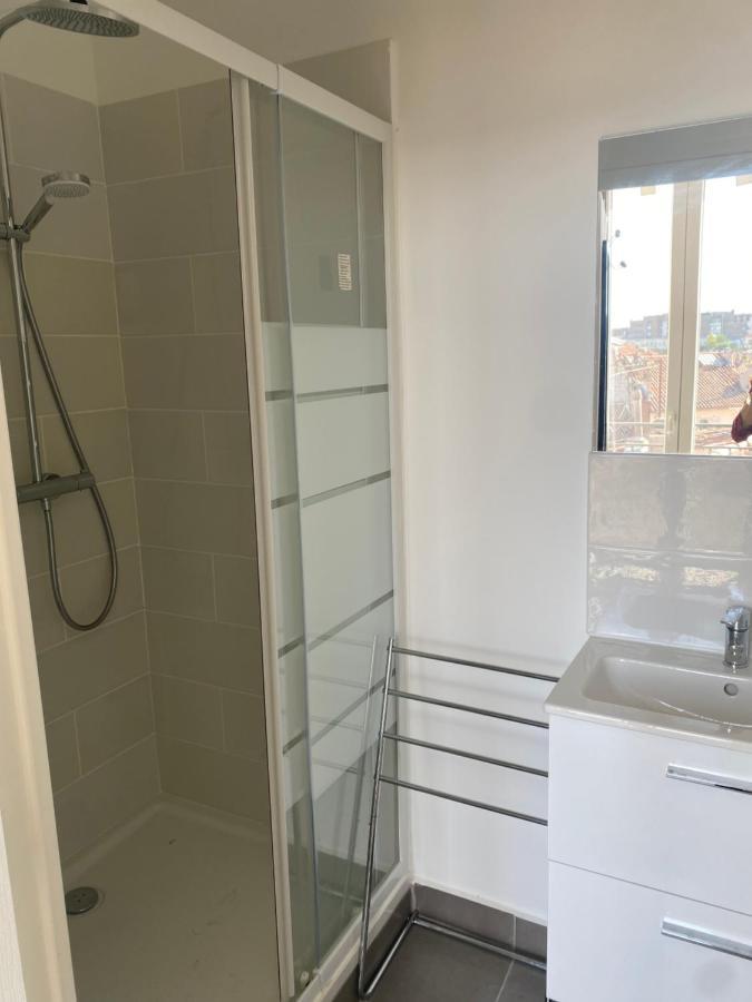 Bel Appartement T1 30M2 Centre Historique Aubagne Exterior photo